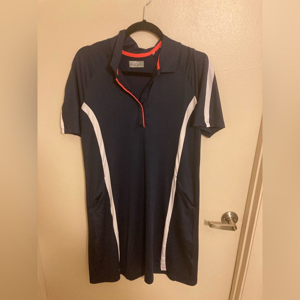 Women’s Callaway XL golf dress, 36 inches from collar to end. Dri-fit